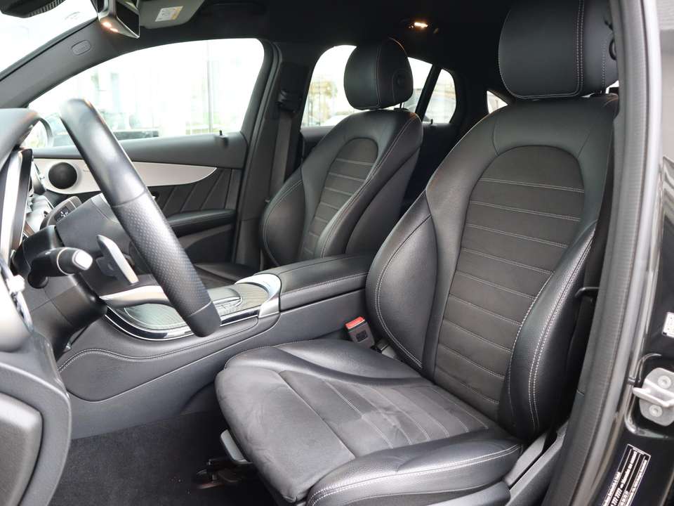 Mercedes-Benz GLC 300 - Imagem 14