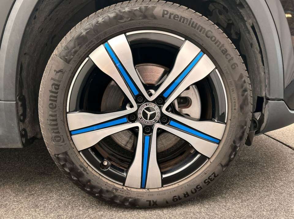 Mercedes-Benz EQA 250 - Imagem 13