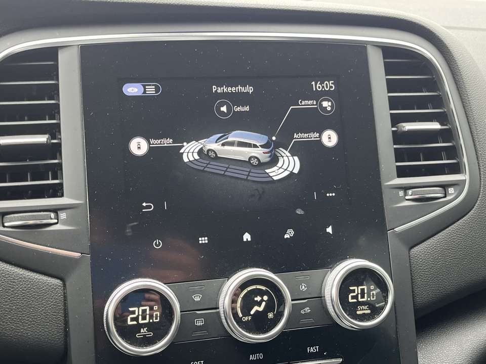 Renault Megane E-Tech - Imagem 13