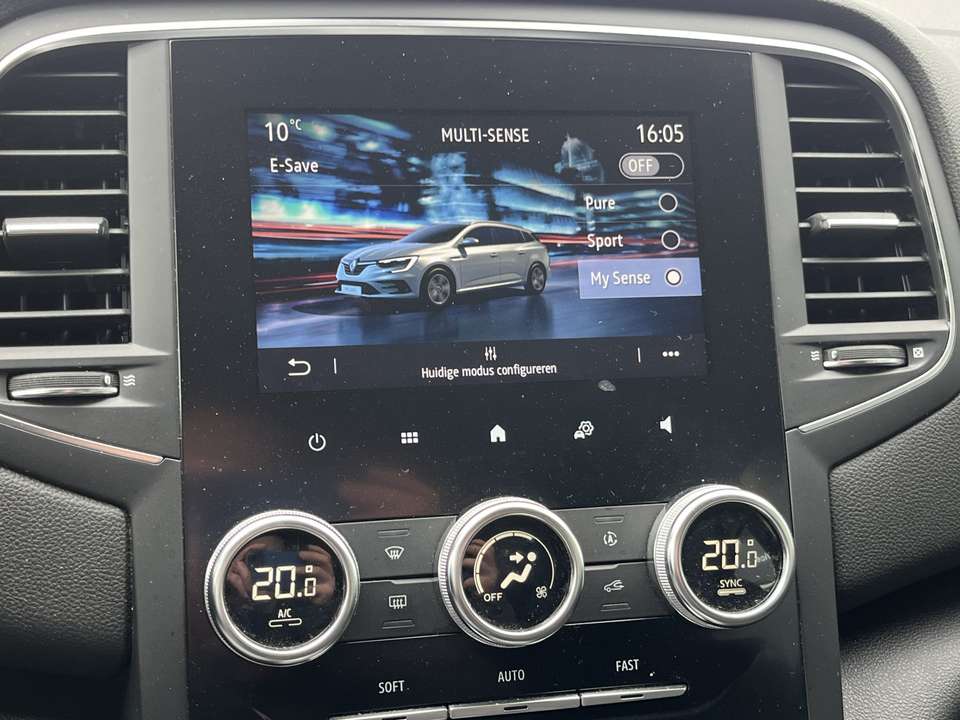 Renault Megane E-Tech - Imagem 14