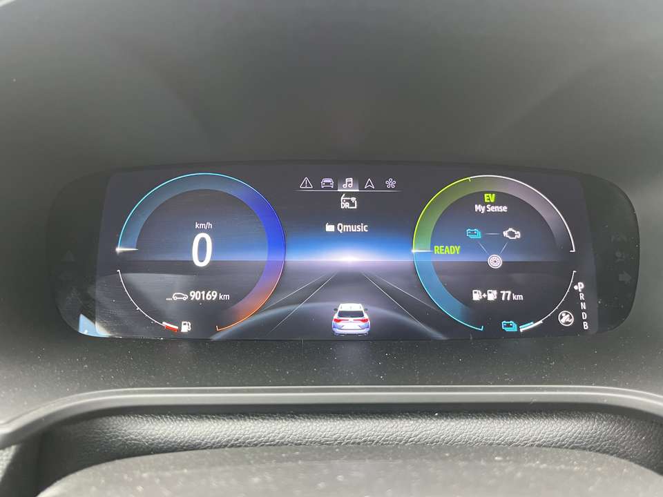 Renault Megane E-Tech - Imagem 17