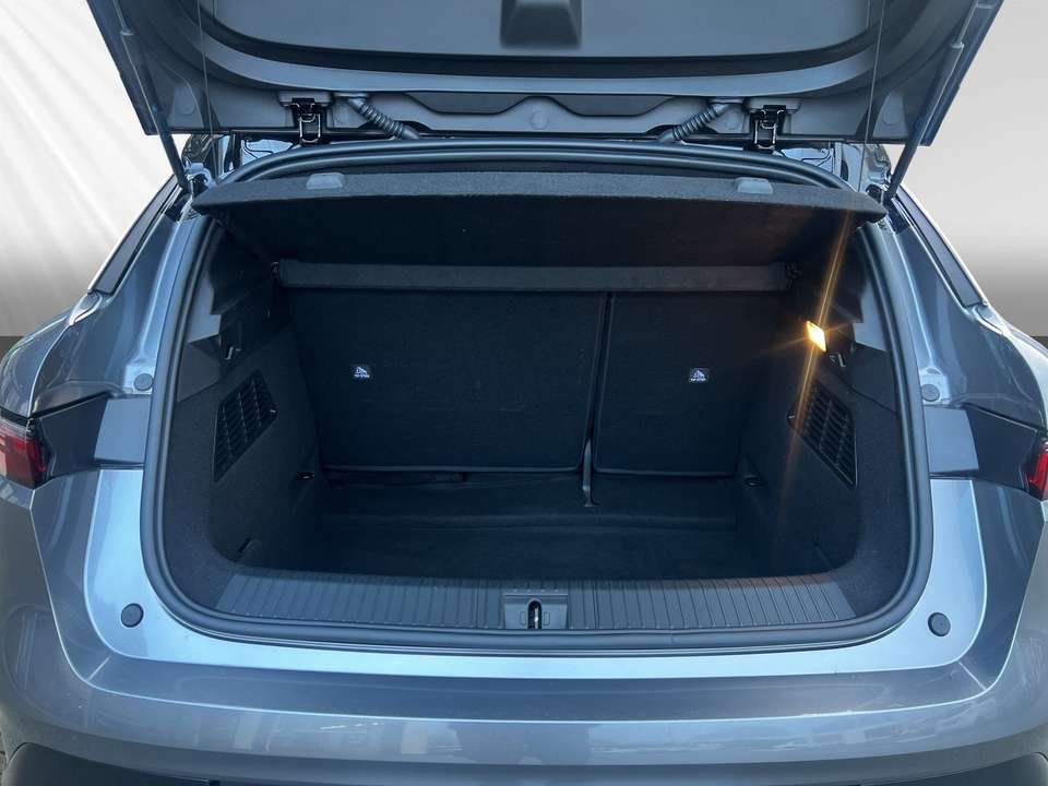 Renault Megane E-Tech - Imagem 6