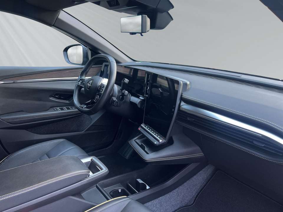 Renault Megane E-Tech - Imagem 11