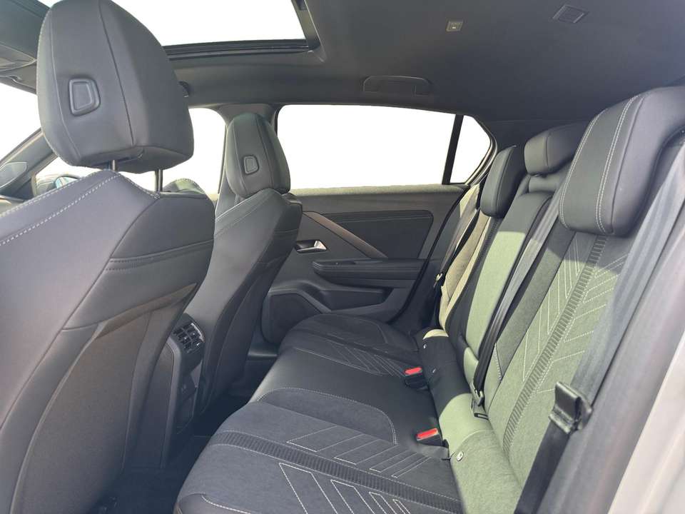 Opel Astra - Imagem 8