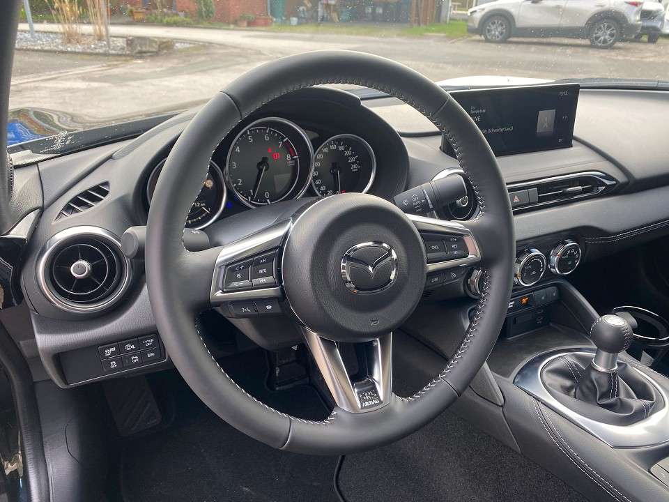 Mazda MX-5 - Imagem 12