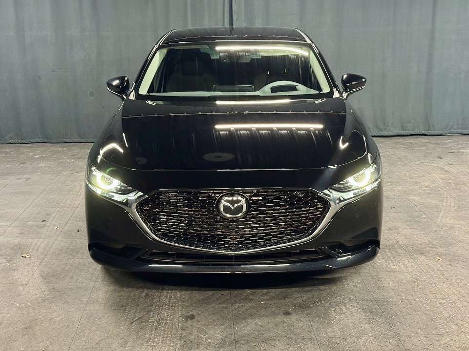 Mazda 3 - Imagem 2