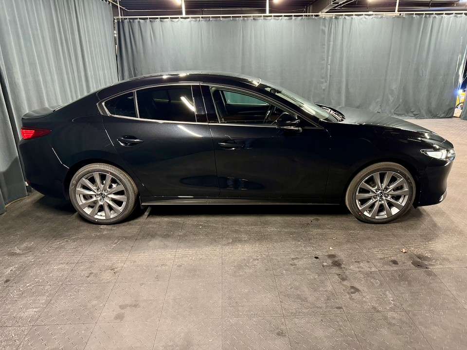 Mazda 3 - Imagem 4