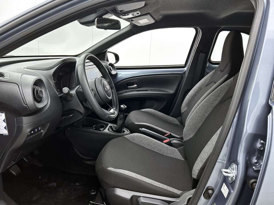 Toyota Aygo X - Imagem 15