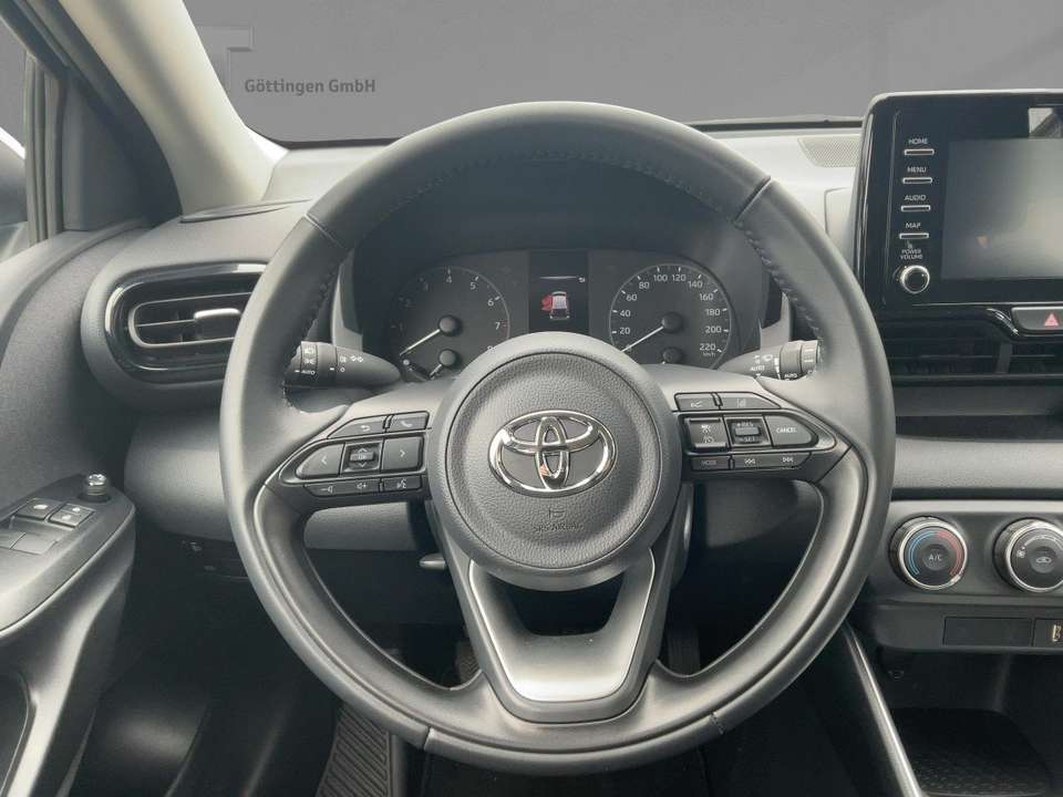 Toyota Yaris - Imagem 14