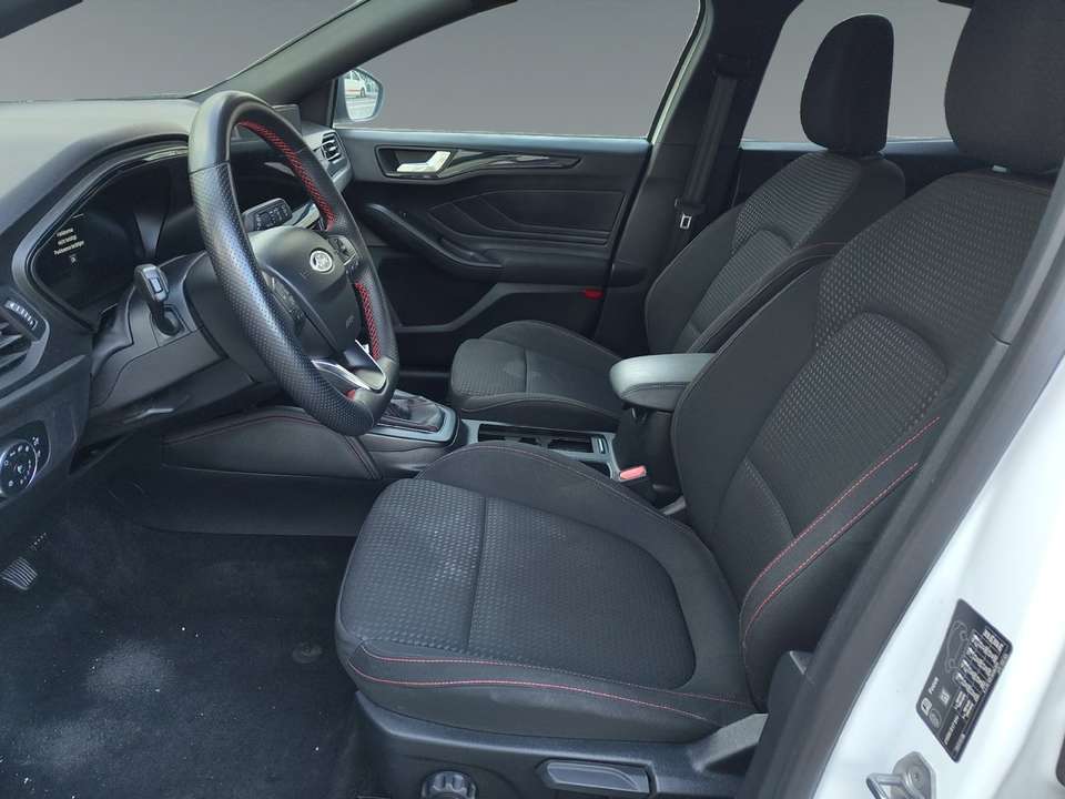 Ford Focus - Imagem 10