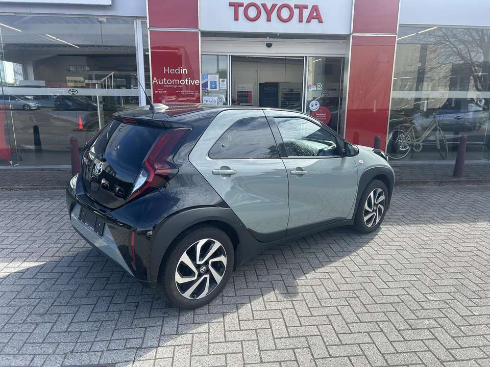 Toyota Aygo X - Imagem 10