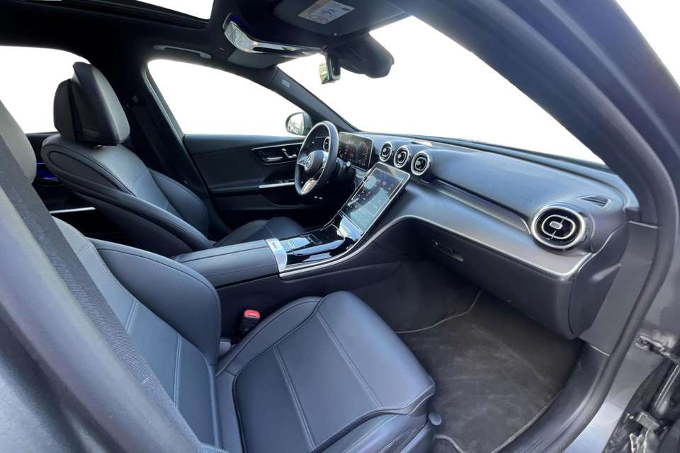 Mercedes-Benz C 300 - Imagem 5