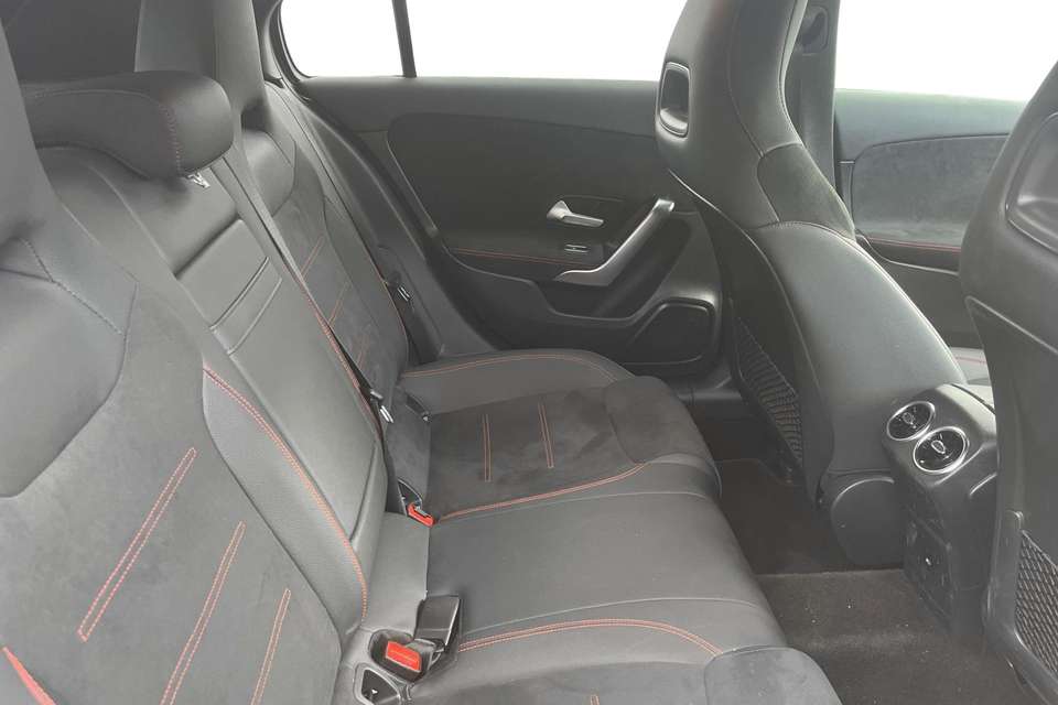 Mercedes-Benz A 250 - Imagem 7