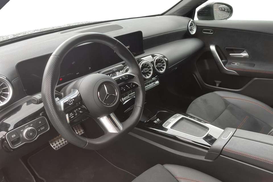 Mercedes-Benz A 250 - Imagem 11