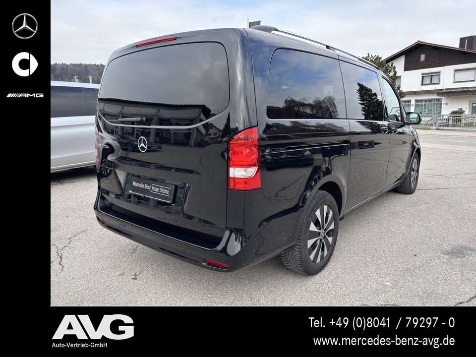 Mercedes-Benz V 220 - Imagem 5