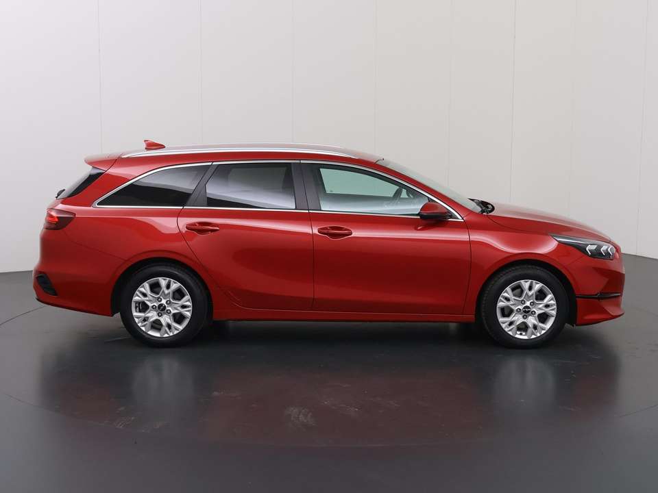 Kia Ceed SW / cee'd SW - Imagem 6