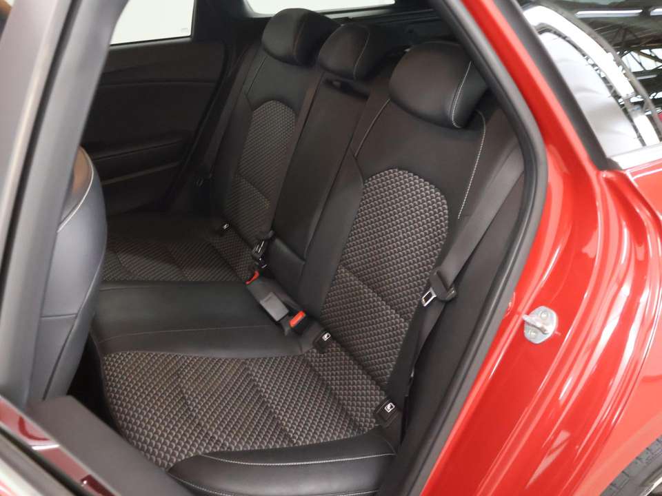 Kia Ceed SW / cee'd SW - Imagem 11