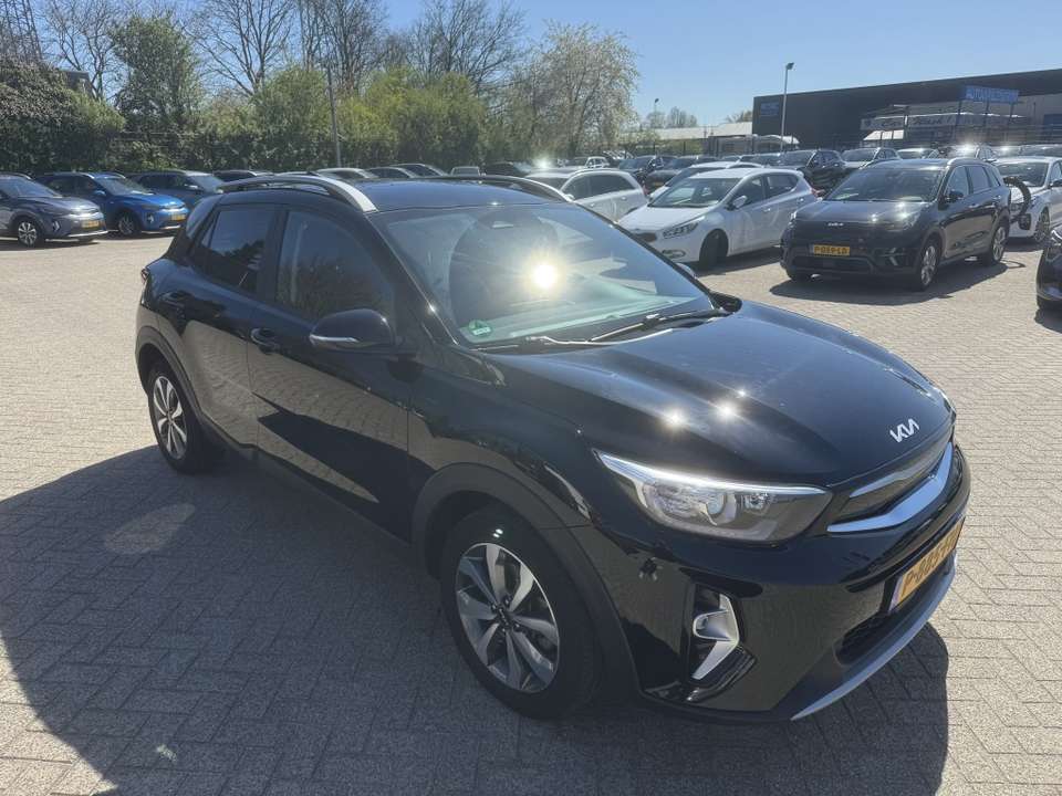 Kia Stonic - Imagem 8