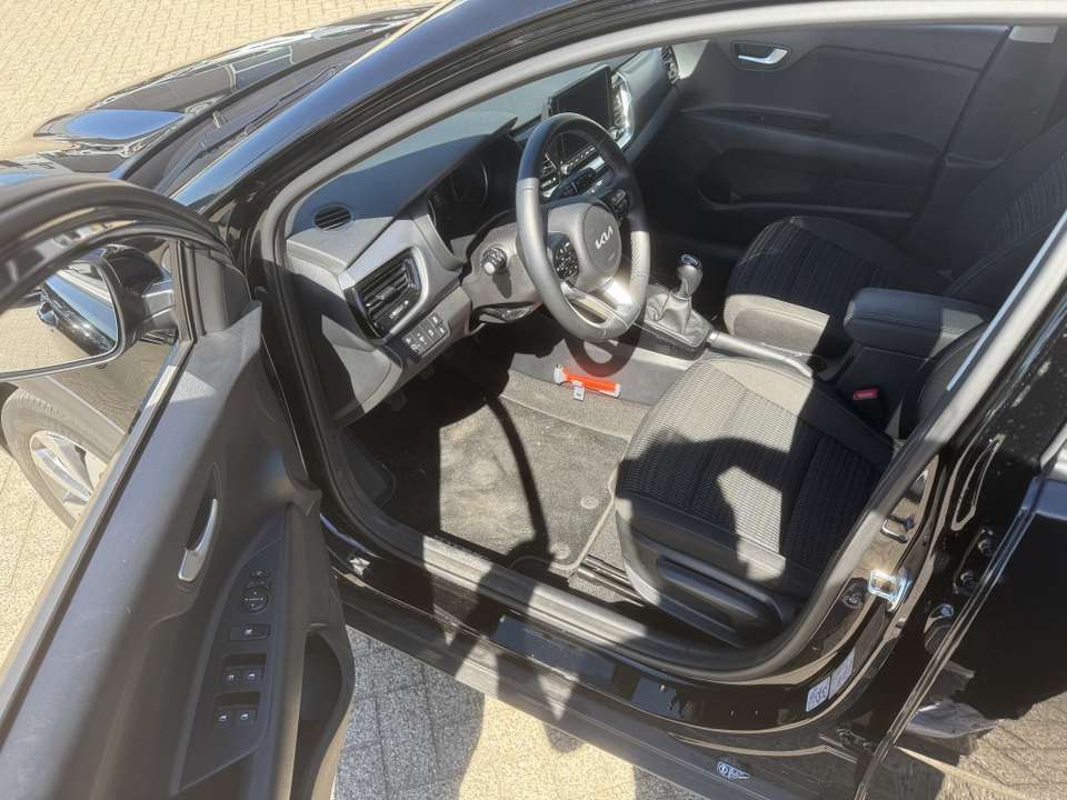 Kia Stonic - Imagem 10