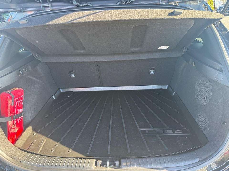 Kia Ceed / cee'd - Imagem 13