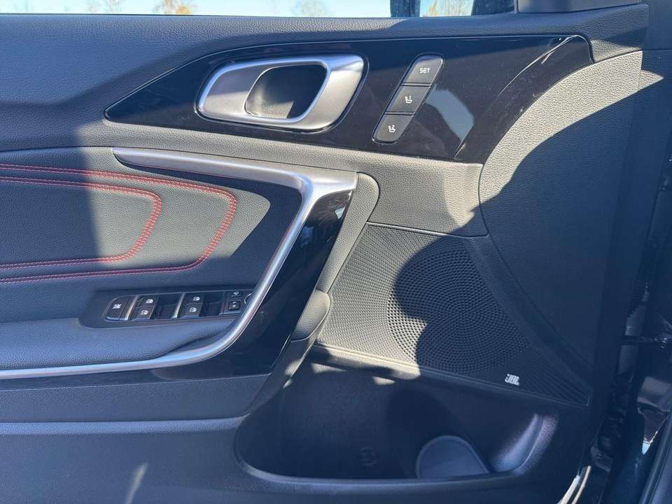 Kia Ceed / cee'd - Imagem 15