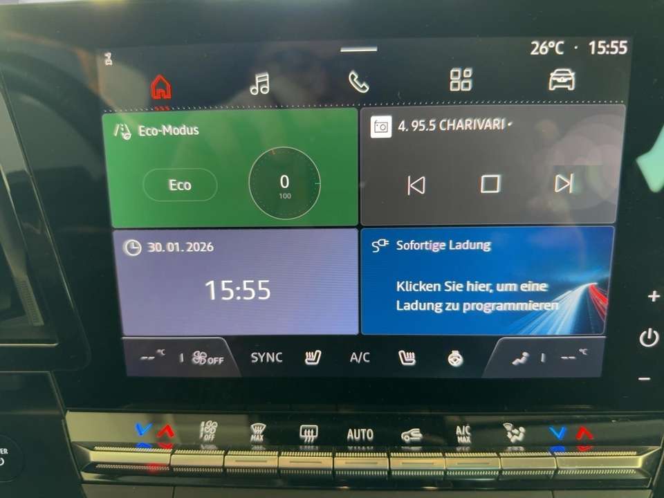 Renault Megane E-Tech - Imagem 13