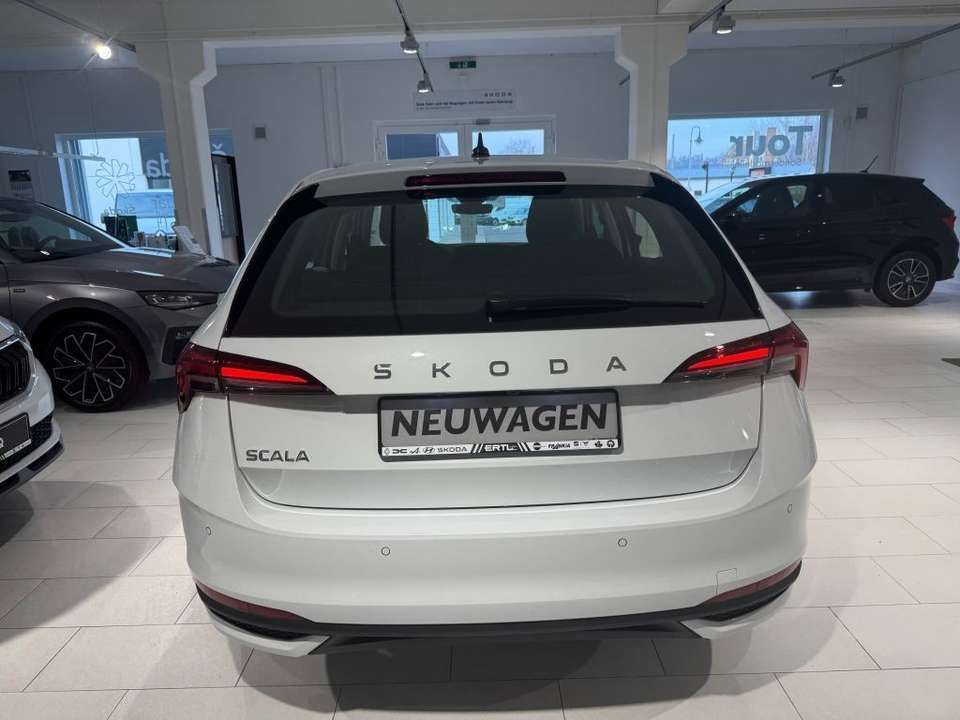 Skoda Scala - Imagem 7