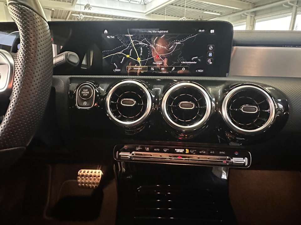 Mercedes-Benz CLA 250 - Imagem 14