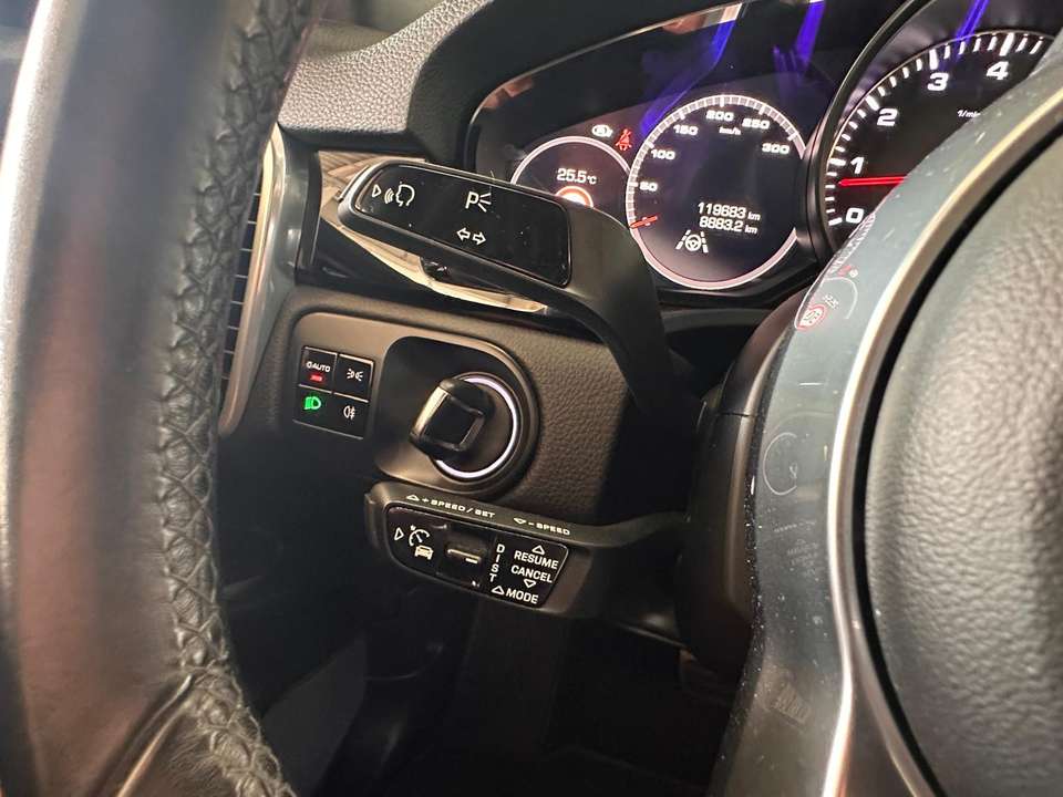 Porsche Cayenne - Imagem 13