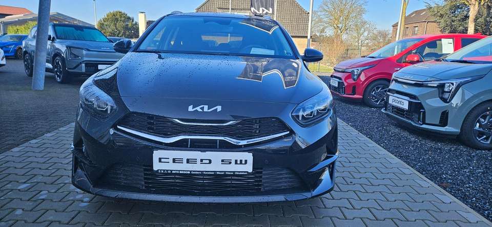Kia Ceed SW / cee'd SW - Imagem 2