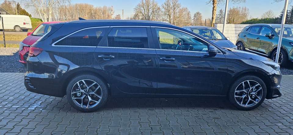 Kia Ceed SW / cee'd SW - Imagem 3