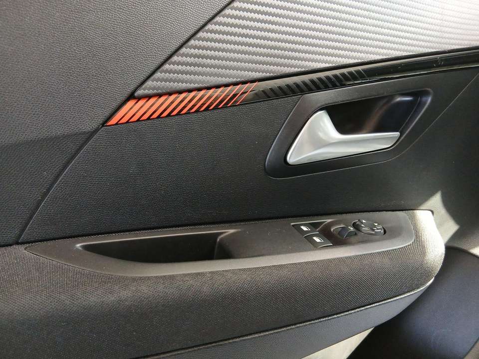 Peugeot 208 - Imagem 10