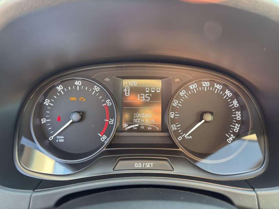 Skoda Fabia - Imagem 10