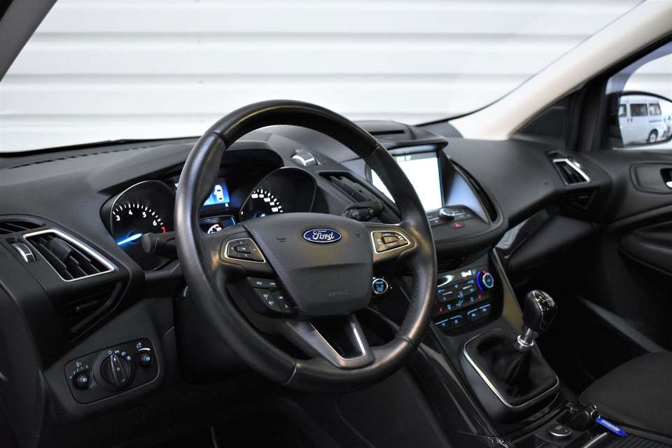 Ford Kuga - Imagem 7