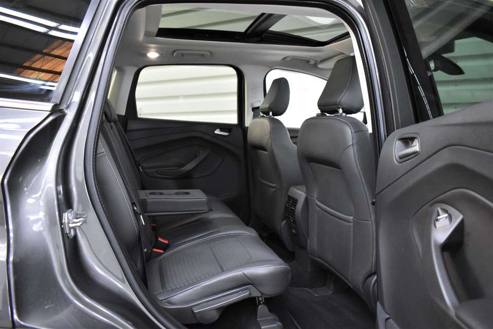 Ford Kuga - Imagem 13