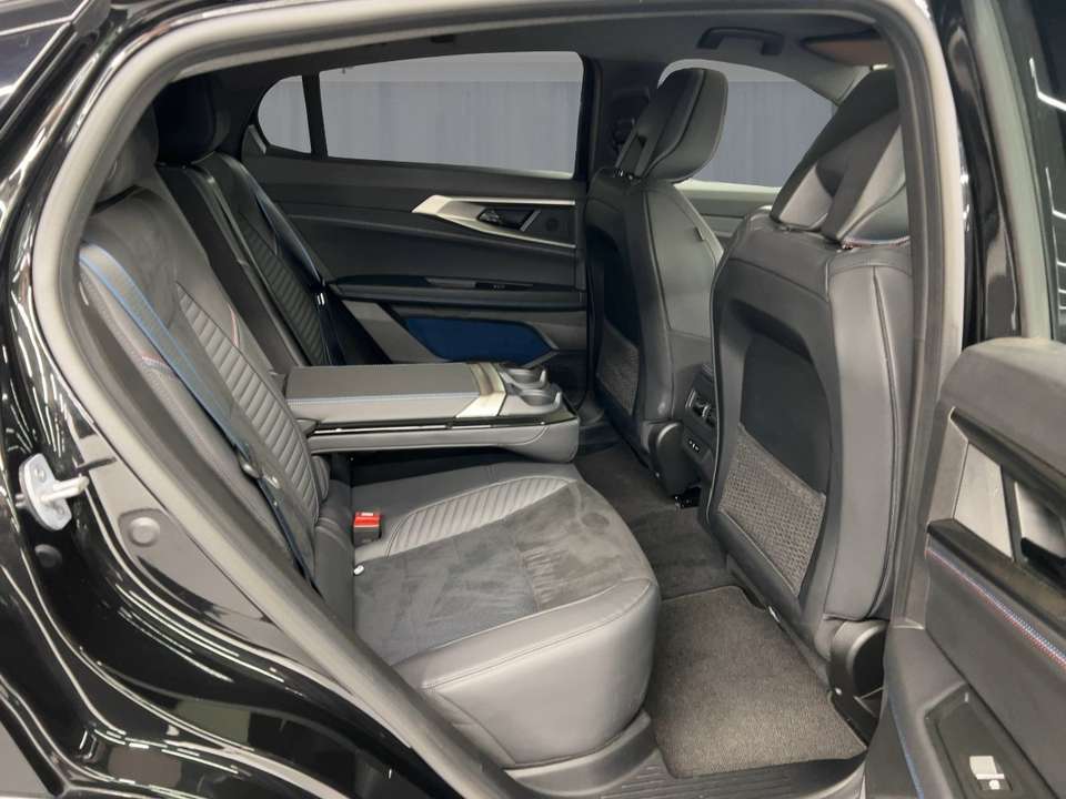 Renault Rafale - Imagem 10