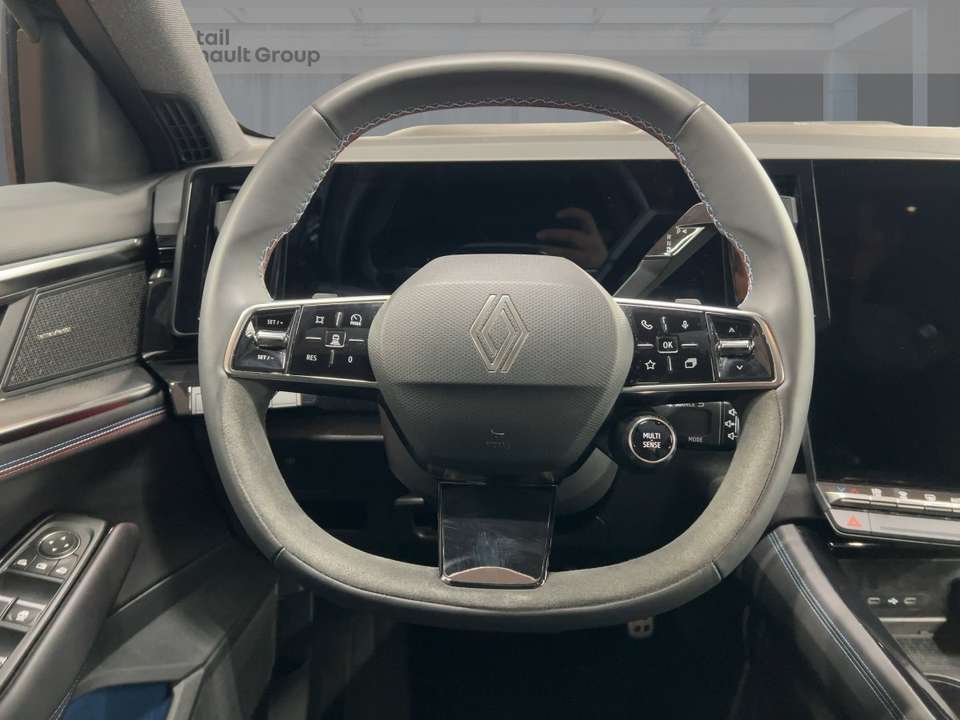 Renault Rafale - Imagem 12