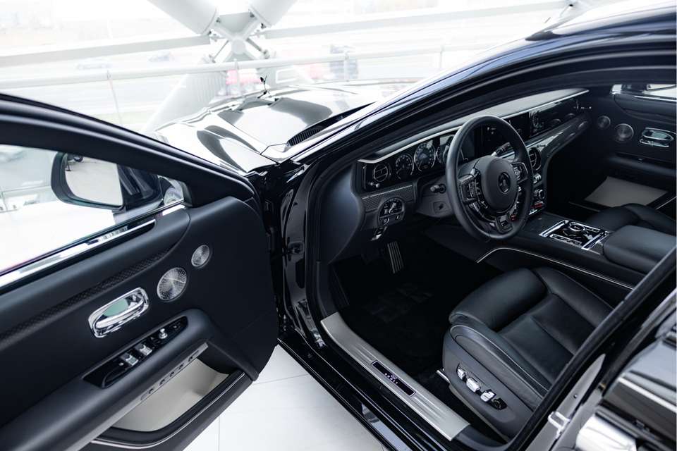 Rolls-Royce Ghost - Imagem 3