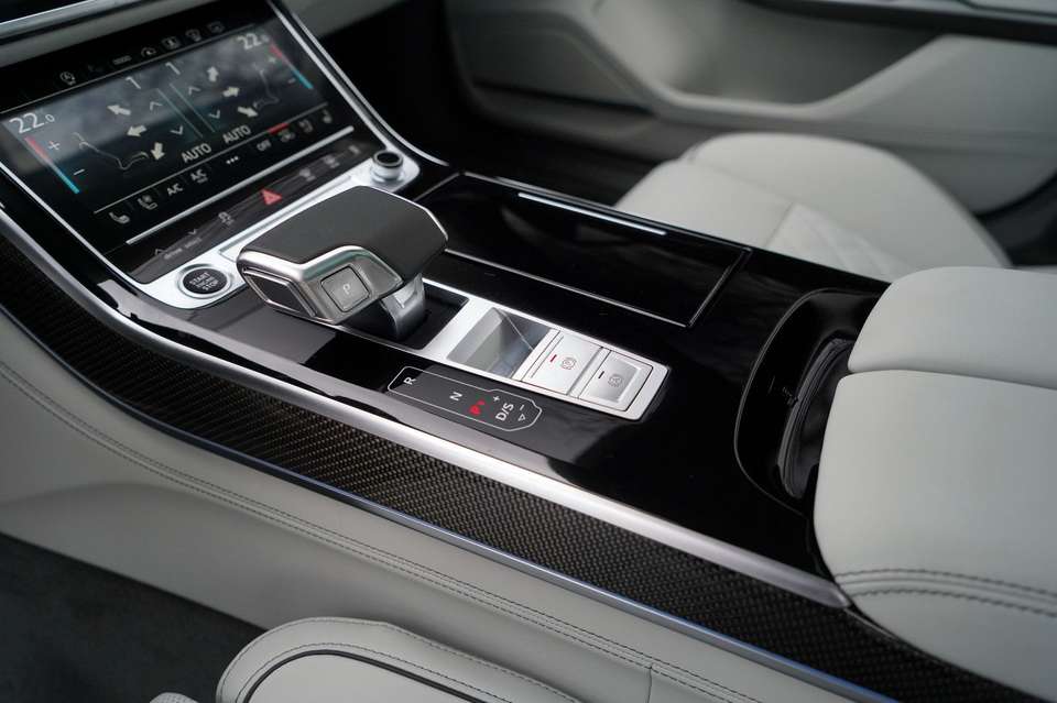 Audi A8 - Imagem 14