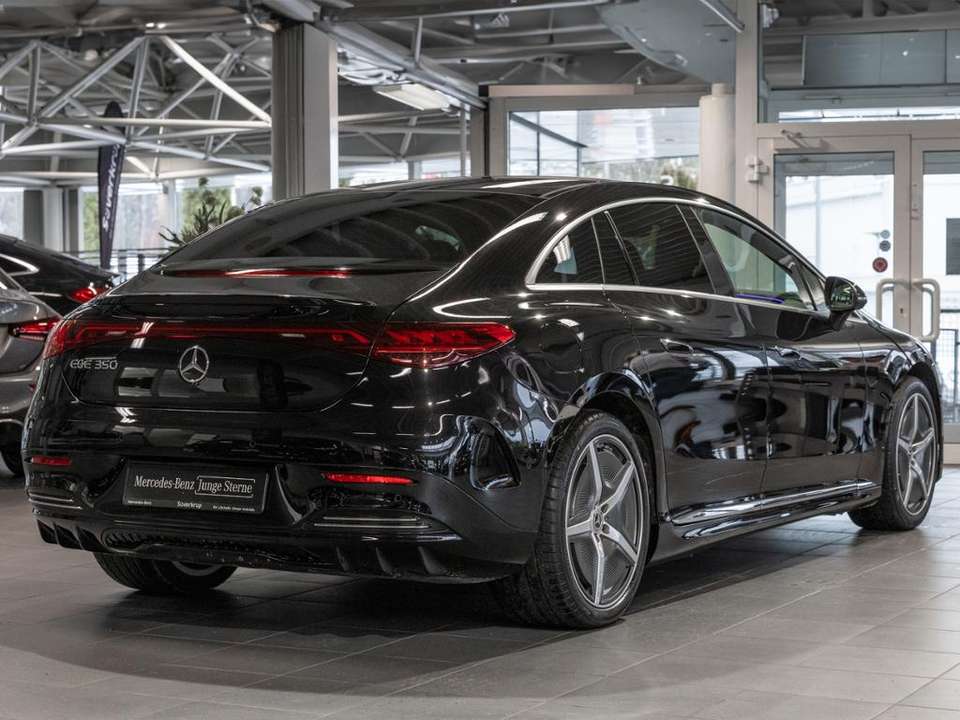 Mercedes-Benz EQE 350 - Imagem 5