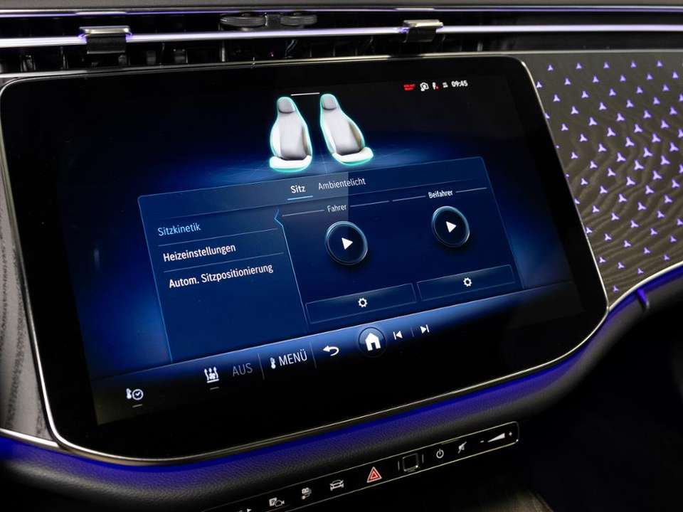 Mercedes-Benz E 300 - Imagem 11