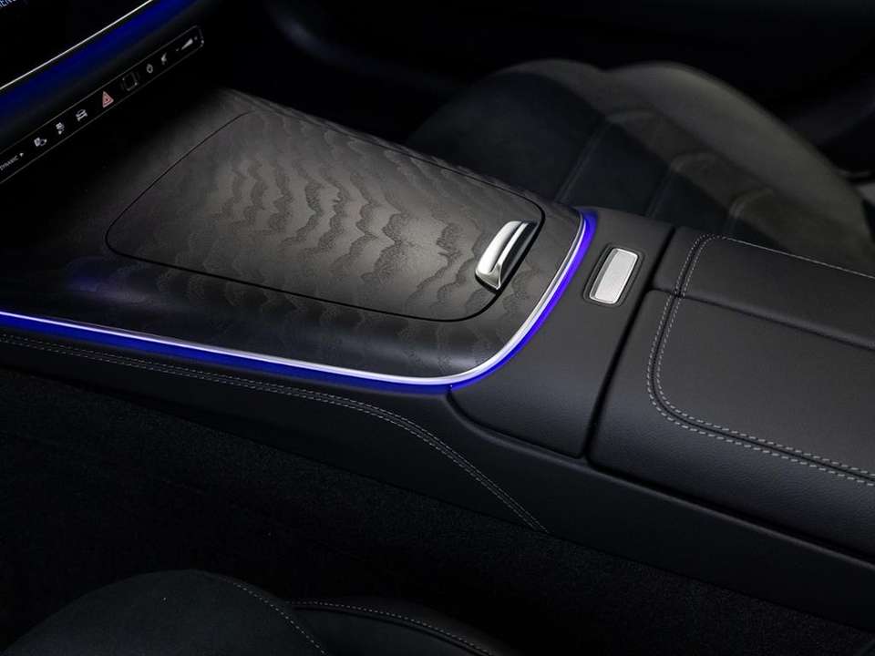 Mercedes-Benz E 300 - Imagem 15