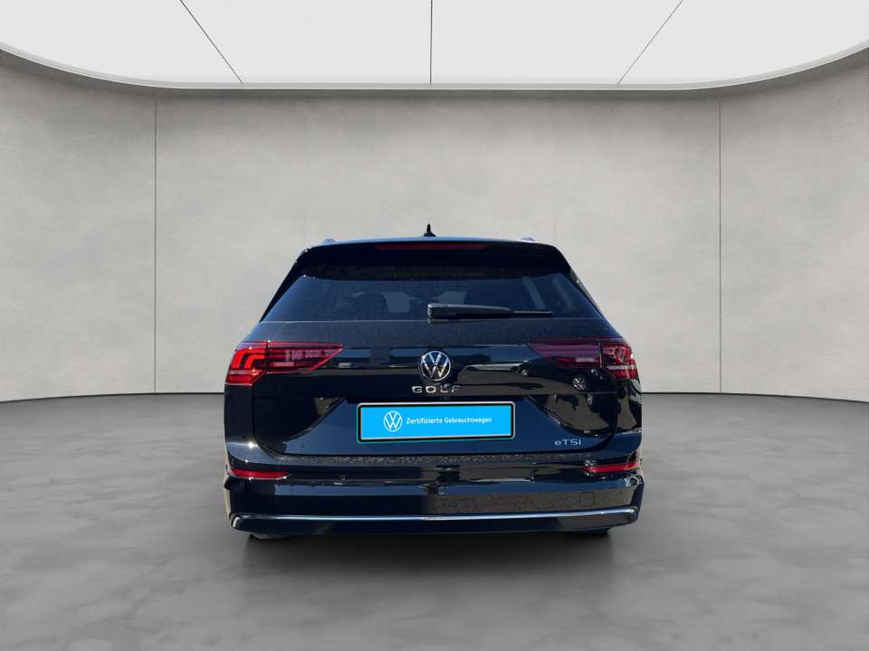 Volkswagen Golf Variant - Imagem 6