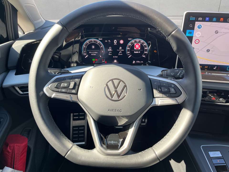 Volkswagen Golf Variant - Imagem 14