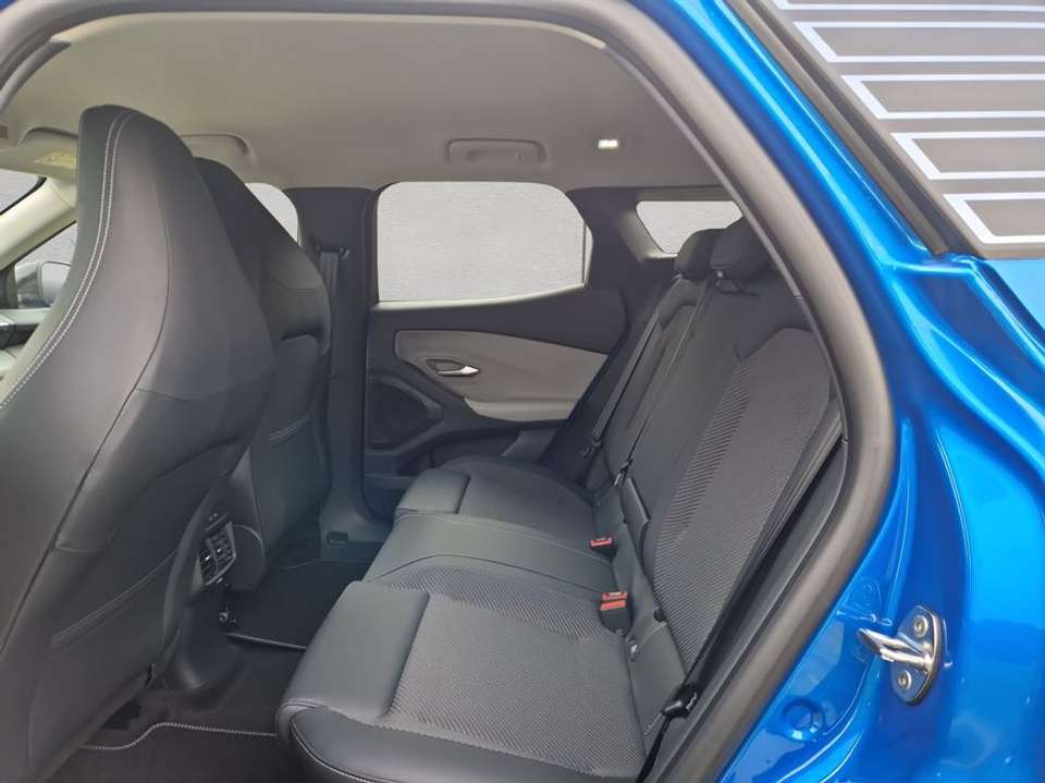 Ford Explorer - Imagem 17