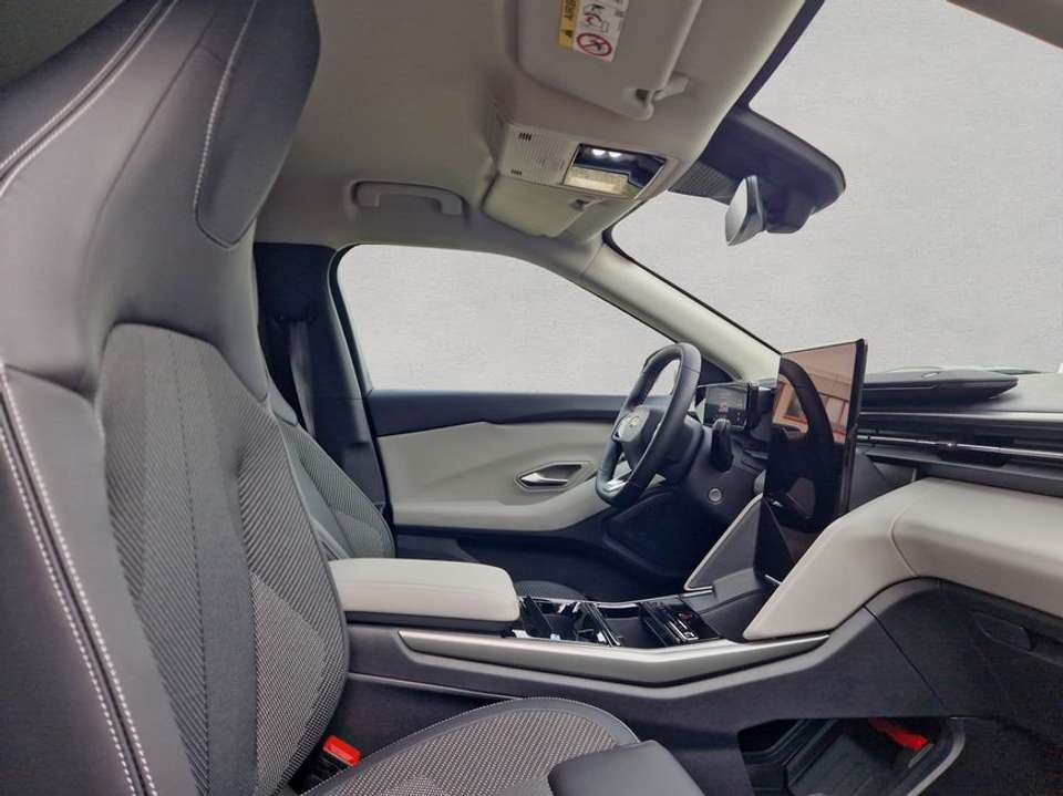 Ford Explorer - Imagem 18