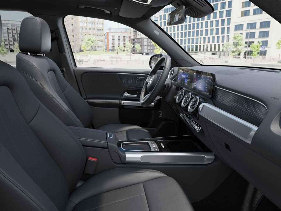 Mercedes-Benz EQB 250 - Imagem 5