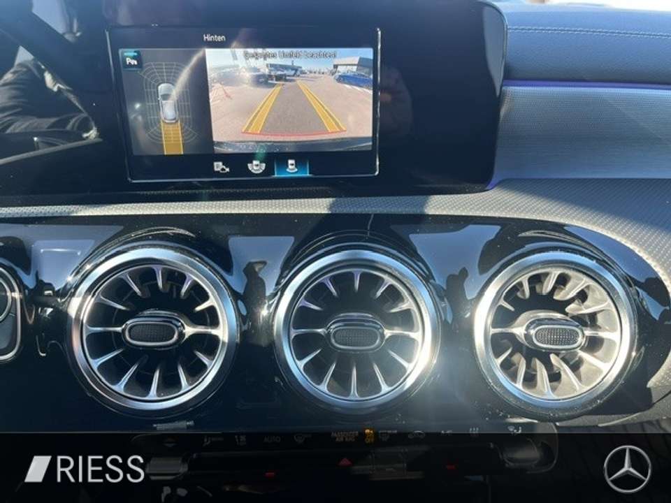 Mercedes-Benz A 250 - Imagem 15