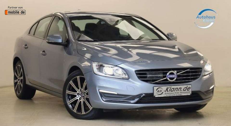 Volvo S60 - Imagem 1
