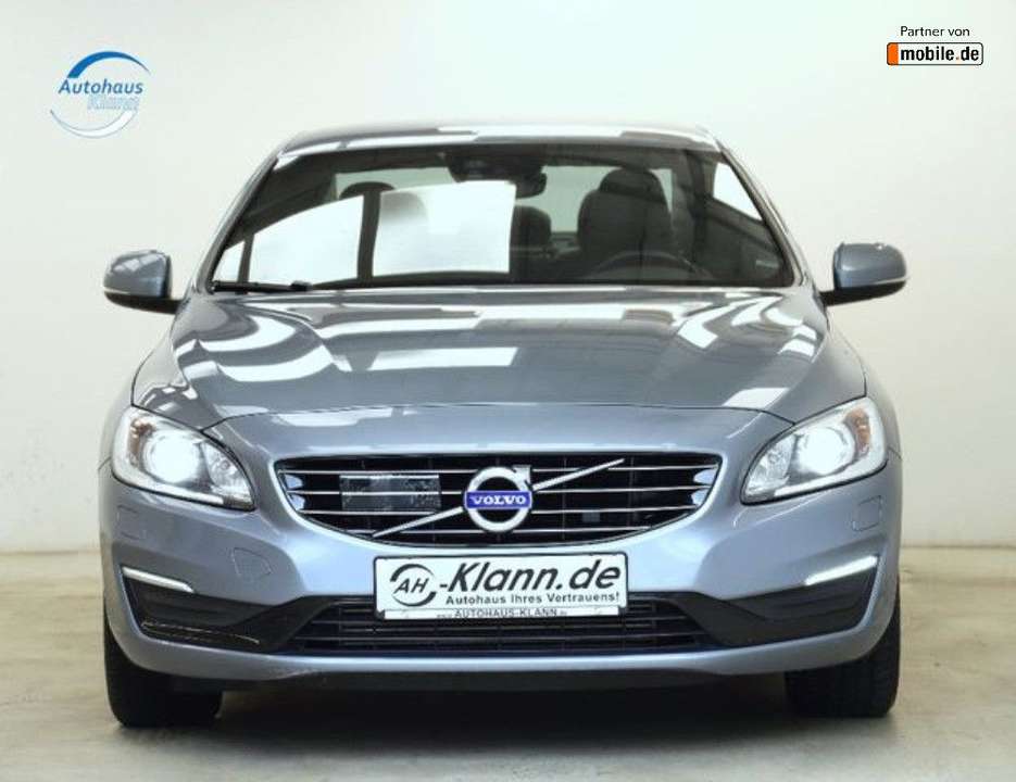Volvo S60 - Imagem 2